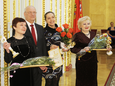 Оренбургским деятелям искусства вручили награды